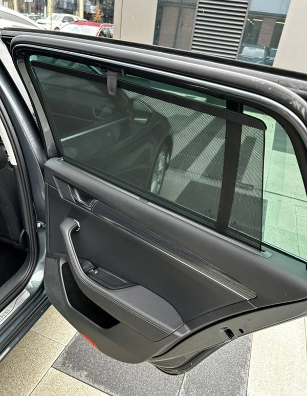 Skoda Superb cena 104900 przebieg: 144000, rok produkcji 2020 z Kraków małe 667
